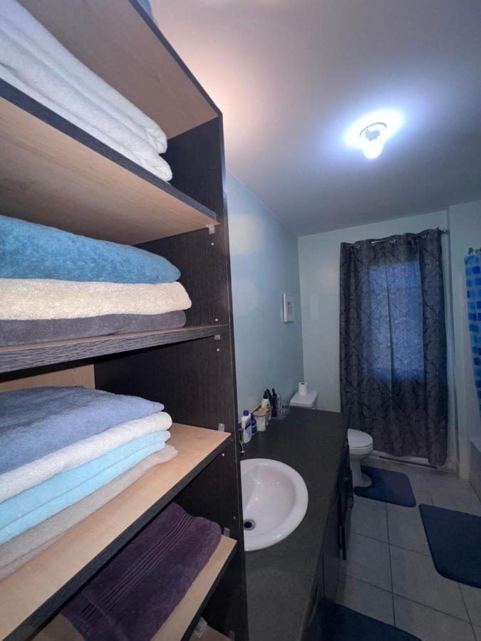 Maison Chaleureuse, Energetique Et Florale 셔브룩 외부 사진